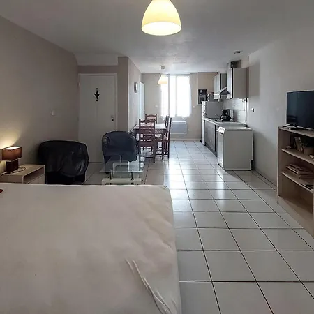 Apartman Stunning In Les Bains Balaruc-les-Bains